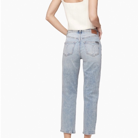 Calvin KLEIN JEANS. High rise cropped.  Size 32 - Picture 2 of 8